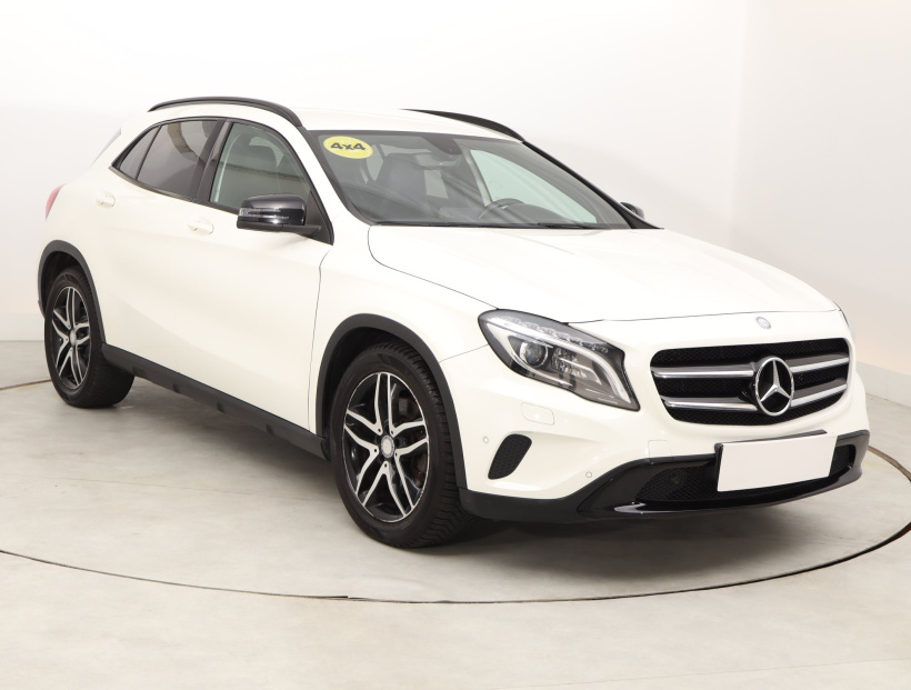 Mercedes-Benz GLA, 2014