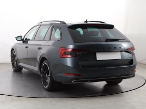 Škoda Superb - 2021