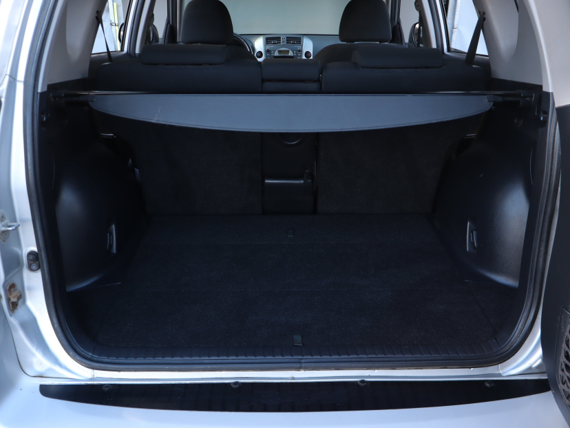Toyota RAV 4, 2008