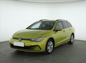 Volkswagen Golf - 2021