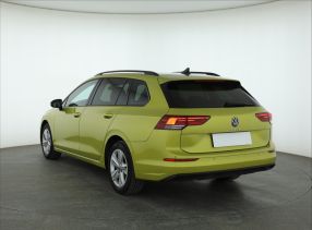 Volkswagen Golf - 2021
