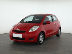 Toyota Yaris - 2011