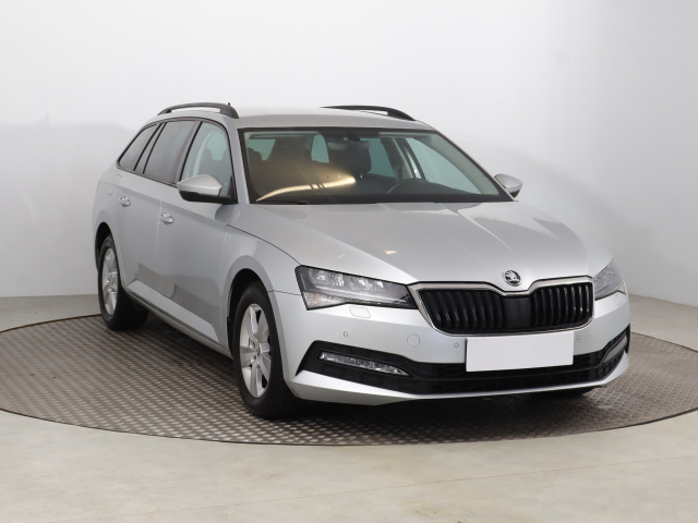 Skoda Superb 2021