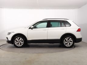 Volkswagen Tiguan - 2022