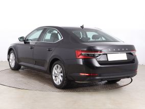 Škoda Superb - 2021