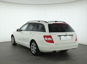 Mercedes-Benz C - 2010