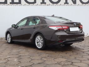 Toyota Camry - 2019