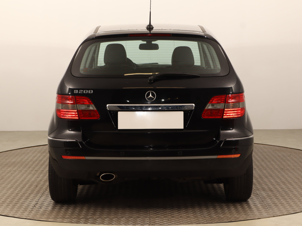 Mercedes-Benz B