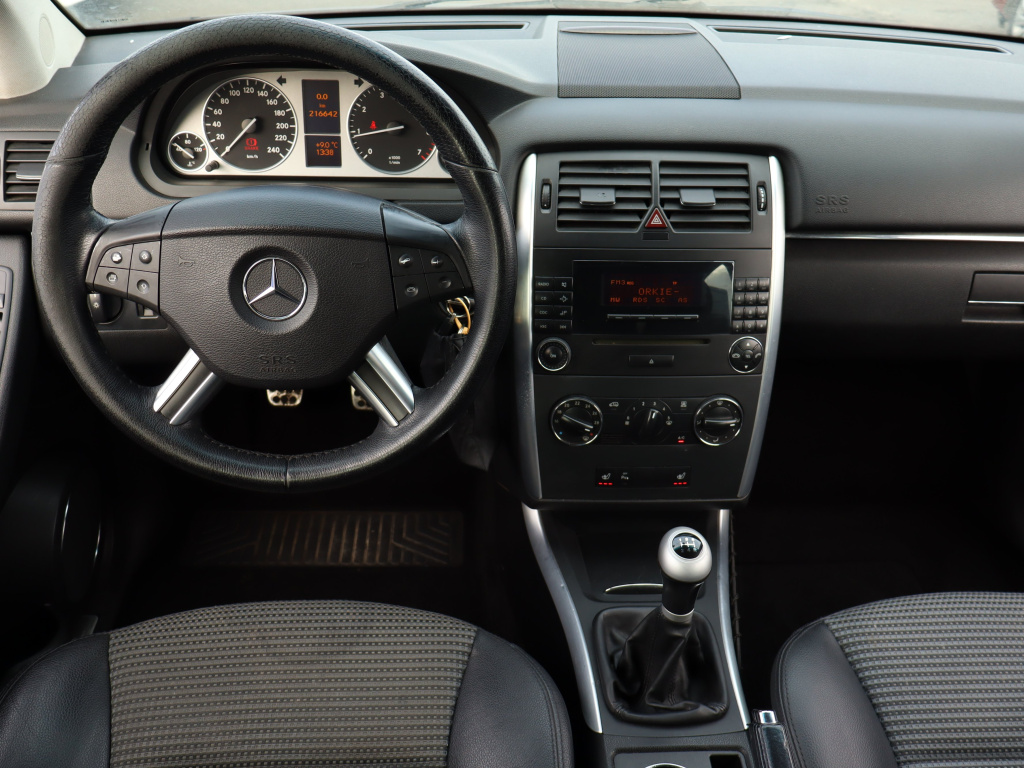 Mercedes-Benz B
