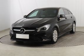 Mercedes - Benz CLA - 2015