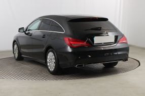 Mercedes - Benz CLA - 2015