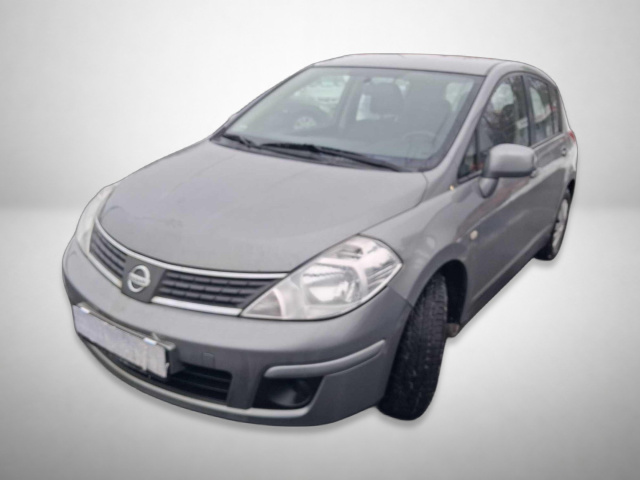 Nissan Tiida 2007