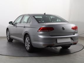 Volkswagen Passat - 2017