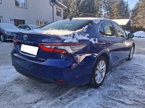 Toyota Camry - 2021