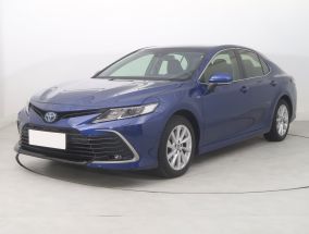 Toyota Camry - 2021