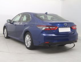 Toyota Camry - 2021