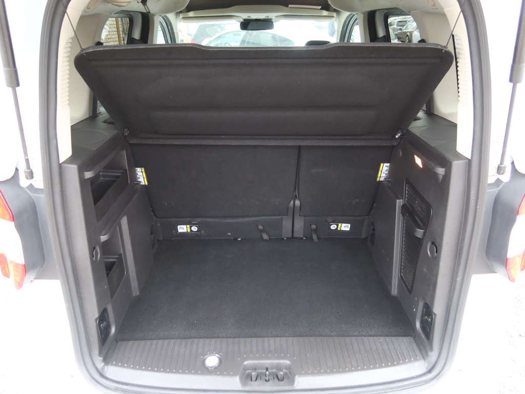 Ford Tourneo Courier