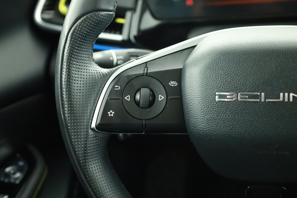 BAIC Beijing 5