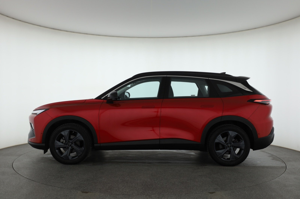 BAIC Beijing 5