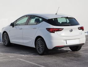 Opel Astra - 2016