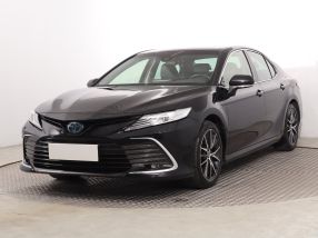 Toyota Camry - 2021