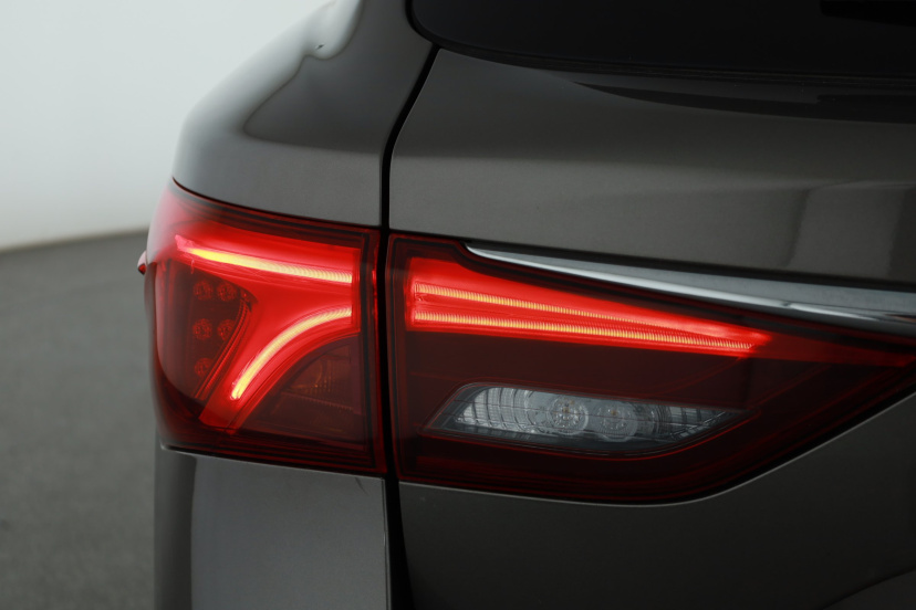 Toyota Avensis, 2016