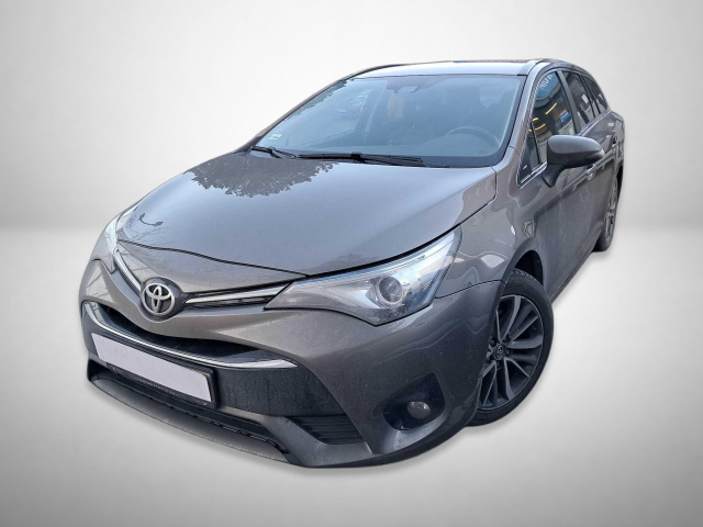 Toyota Avensis 2016