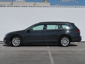 Volkswagen Passat - 2020