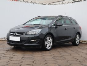 Opel Astra - 2014