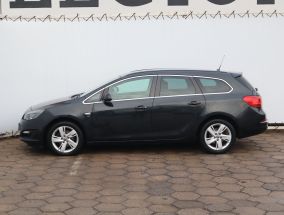 Opel Astra - 2014