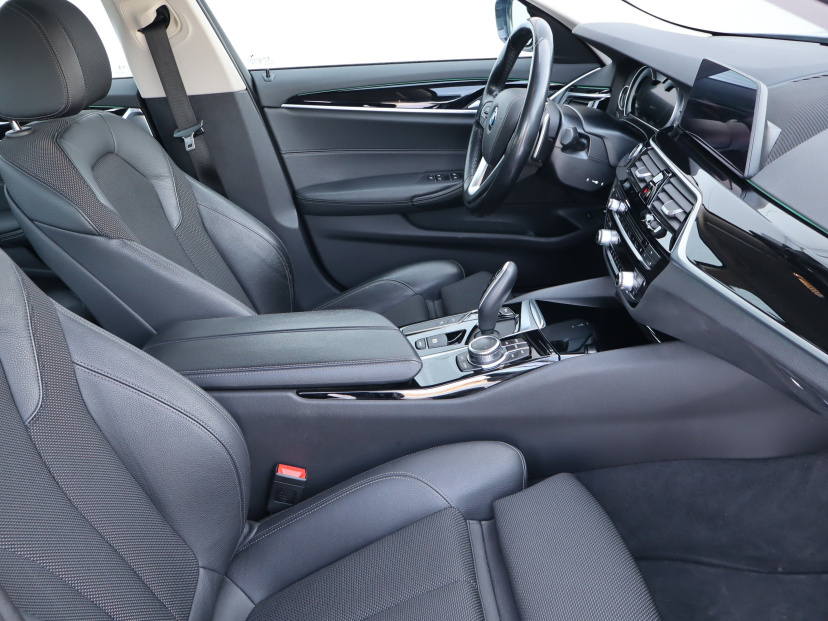 BMW 5, 2019