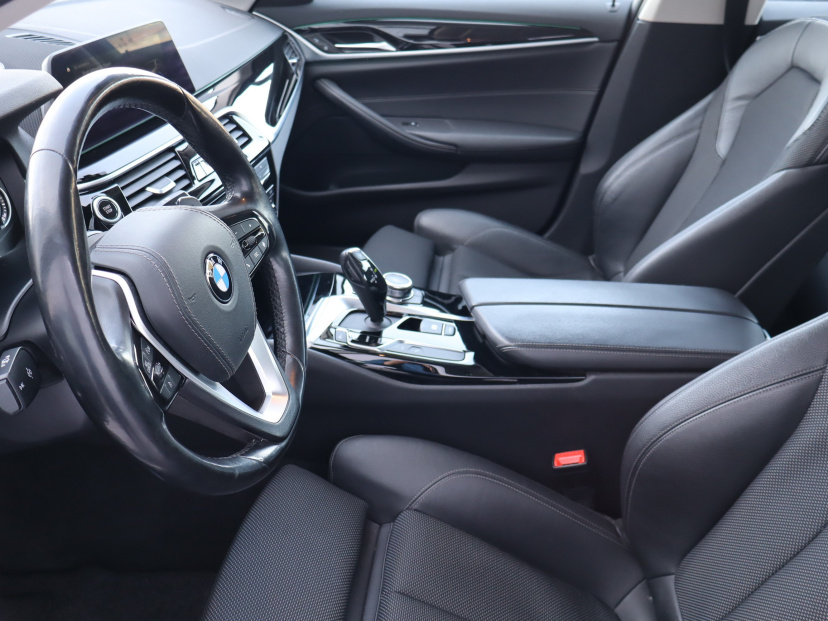 BMW 5, 2019