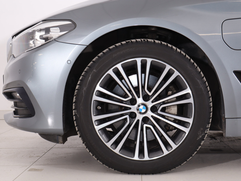 BMW 5, 2019