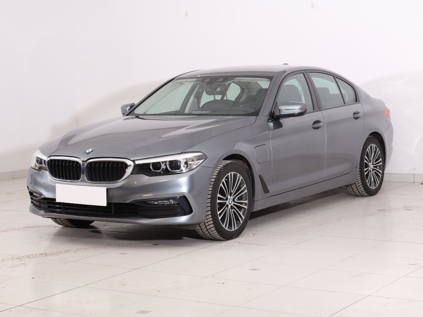 BMW 5, 2019
