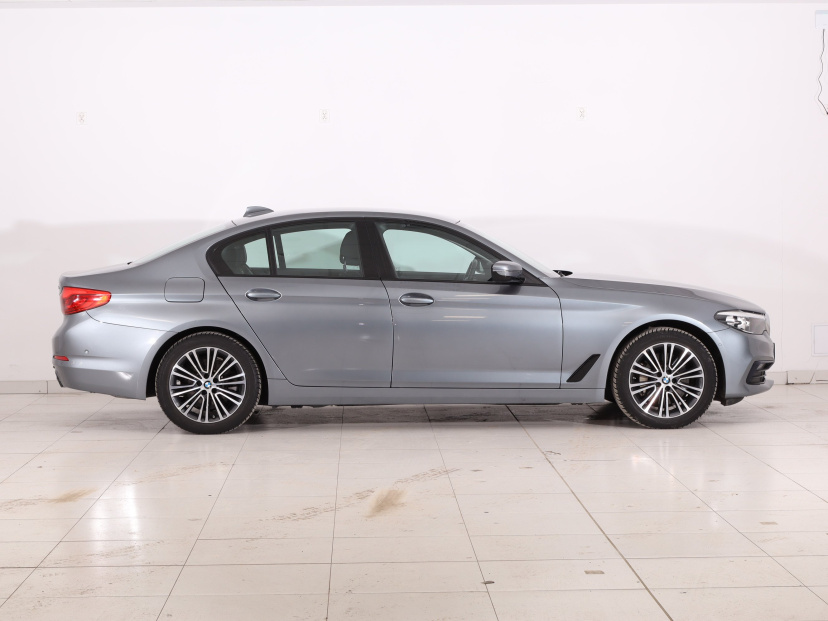 BMW 5, 2019