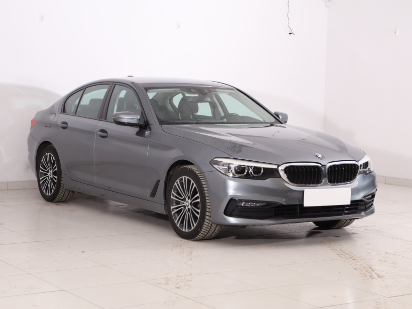 BMW 5, 2019