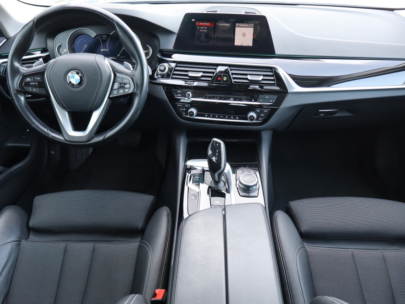 BMW 5, 2019