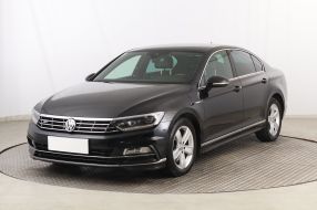 Volkswagen Passat - 2016
