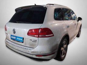 Volkswagen Touareg - 2015