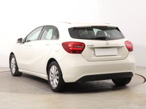 Mercedes-Benz A - 2016