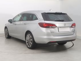 Opel Astra - 2017