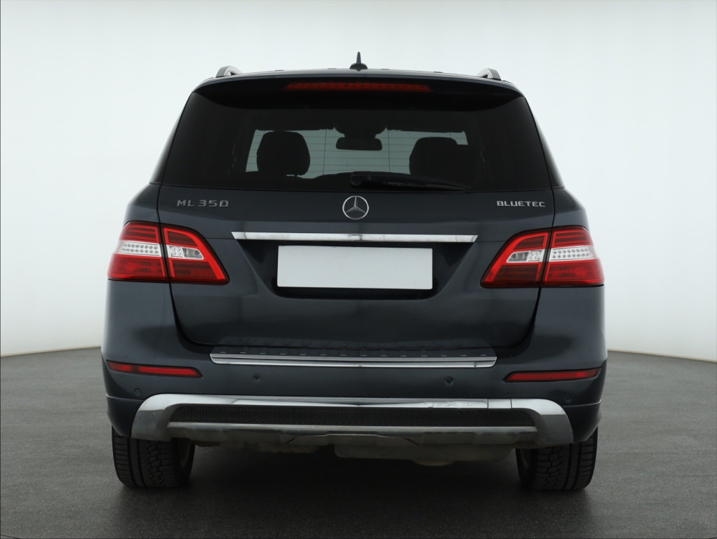 Mercedes-Benz ML