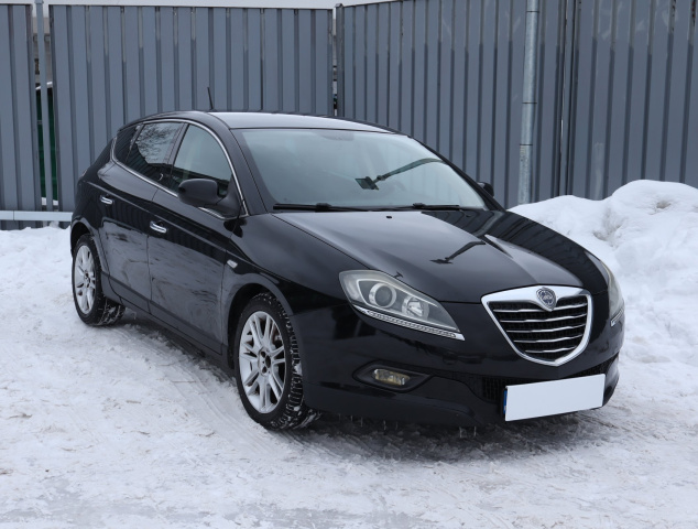 Lancia Delta 2011