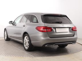 Mercedes-Benz C - 2016