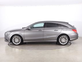 Mercedes-Benz CLA - 2015