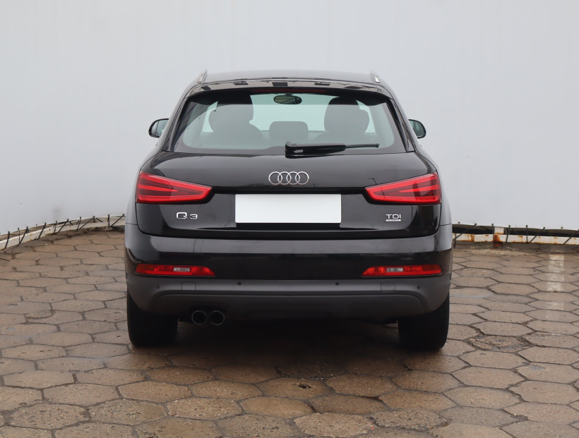 Audi Q3, 2012