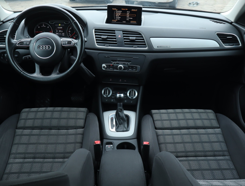 Audi Q3, 2012