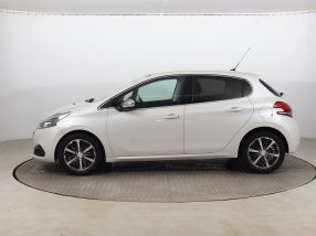 Peugeot 208 - 2018