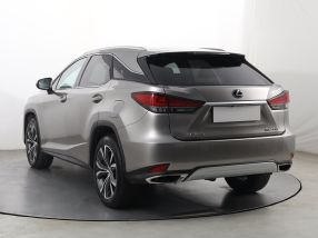 Lexus RX - 2021