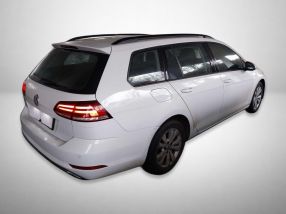 Volkswagen Golf - 2020